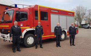 Feuerwehrkräfte werden ausgebildet