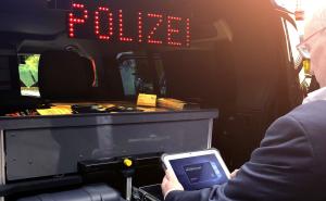 Sichere Komplettlösung für mobile Einsatzkräfte