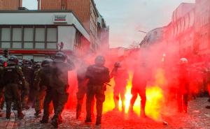 Neues Einsatzanzug- und Schutzkonzept für die ­geschlossenen Einheiten der Bayerischen Polizei