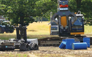 Autonome Arbeitsgeräte unterstützen Rettungs- und Bergekräfte