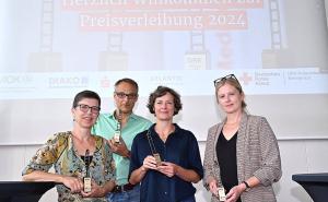 DRK-Medienpreis 2024 verliehen: Preisträgerinnen und Preisträger in vier Kategorien