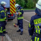 Diverse Knoten und Stiche werden angelegt