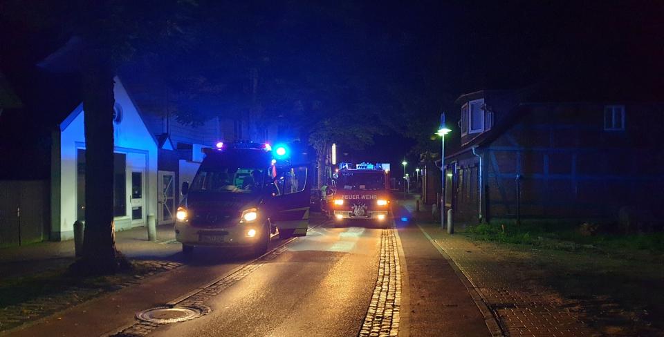 Ölspur musste abgestreut werden