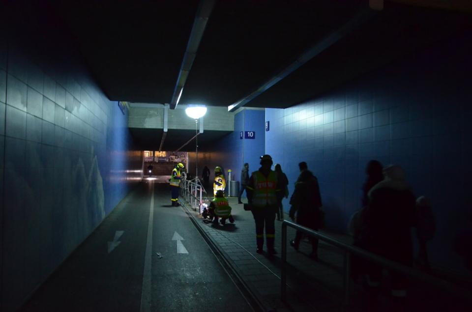 Bahnhöfe die vom Stromausfall betroffen waren wurden vom THW beleuchtet.