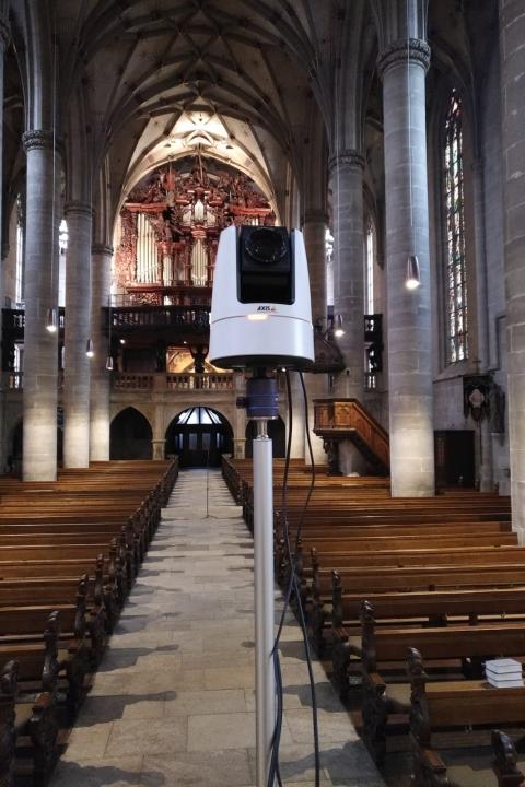 Live-Übertragung aus dem Heilig-Kreuz-Münster Schwäbisch Gmünd mit der AXIS...