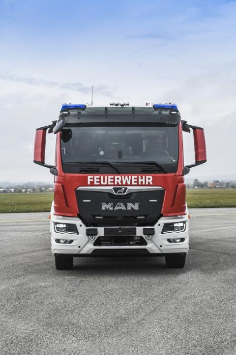 Frontalansicht eines Einsatzfahrzeuges