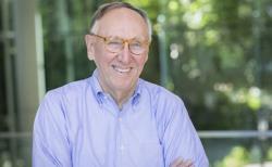 J. Dangermond, Gründer und Präsident von Esri