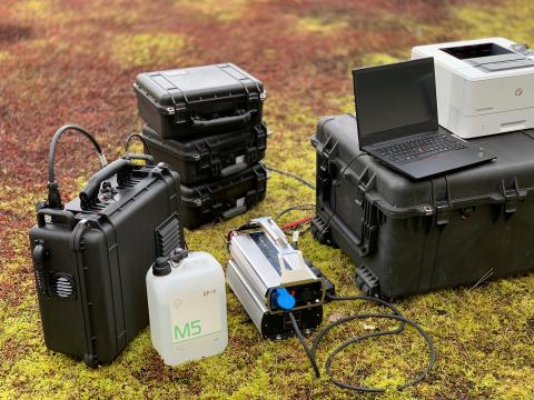 Energiesystem bestehend aus Brennstoffzelle und Batteriespeicher der AXSOL GmbH...