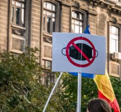 Demonstrationen gegen die Maskenpflicht zeugen von den Strömungen in der...