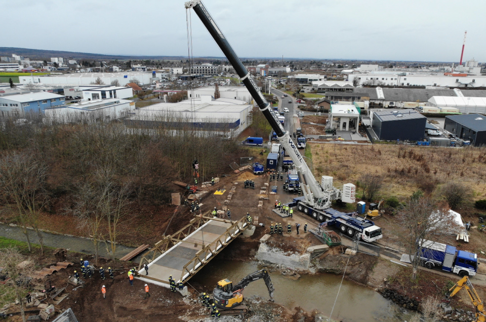 THW schafft Verbindung zwischen Roitzheim und Euskirchen