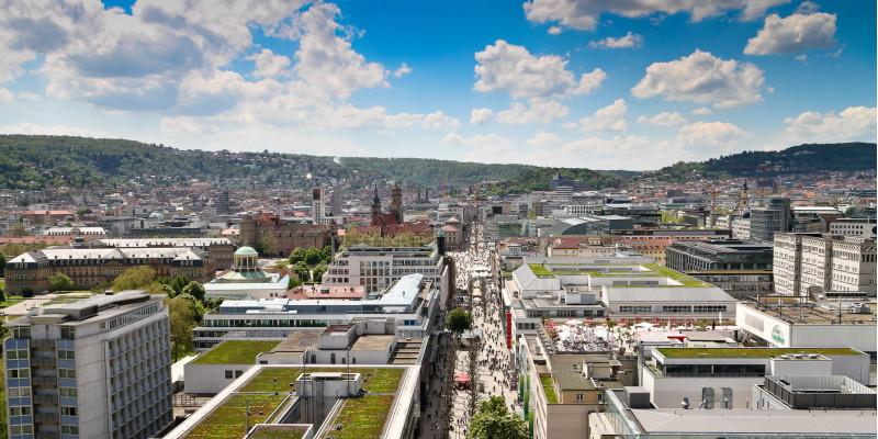 Hitzeinseln bilden sich in stark versiegelten Innenstadtlagen aus.
