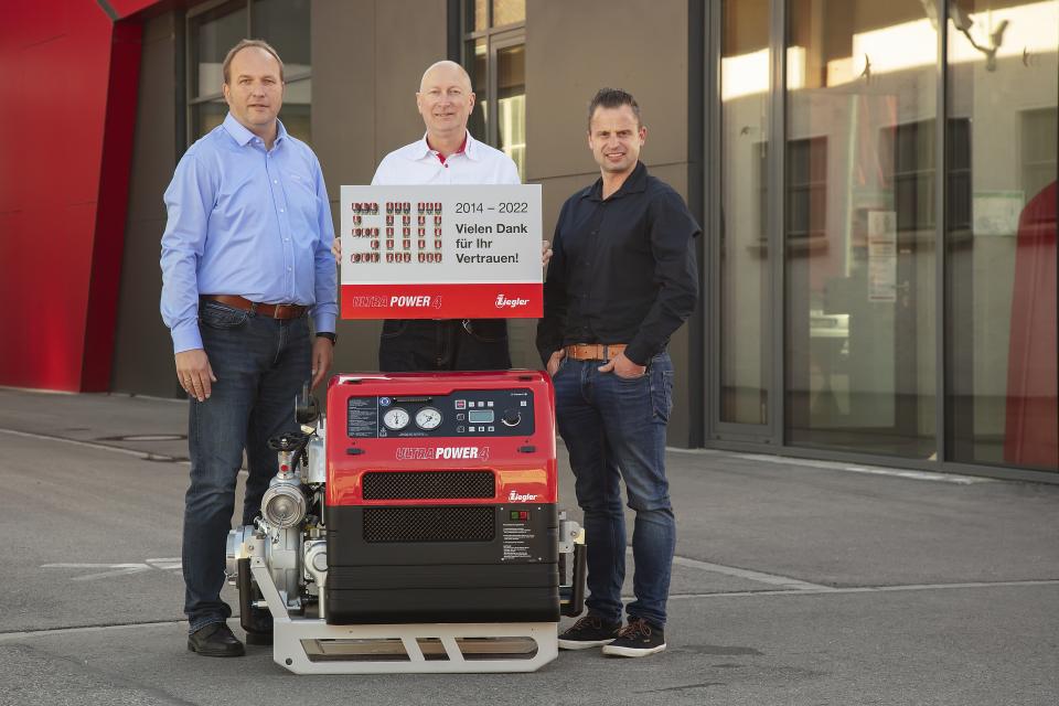 Die 500. Tragkraftspritze Ultra Power 4 nach erfolgreicher Güteprüfung. Axel...
