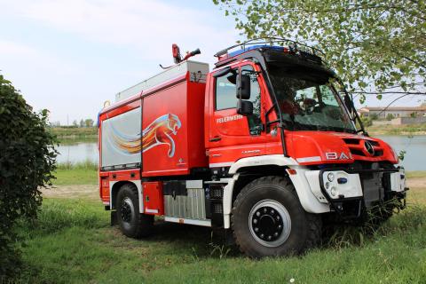 BAI TLF 4000 auf Unimog U530.