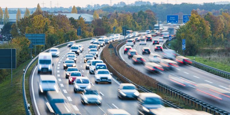 Der Verkehrssektor verfehlt sein Ziel zur Reduzierung klimaschädlicher...