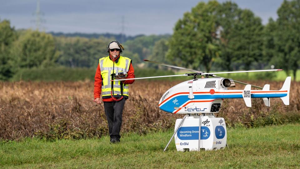 Vorbereitungen für den Testflug im Windpark Schwienau II
Der unbemannte...