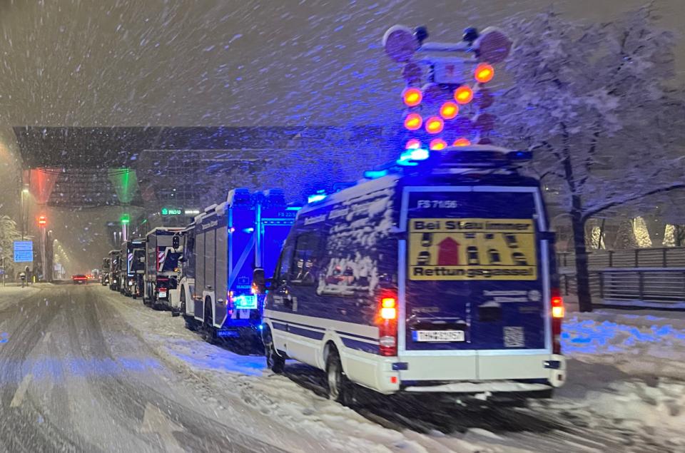 Wintereinbruch: Hunderte THW-Kräfte im Schnee-Einsatz