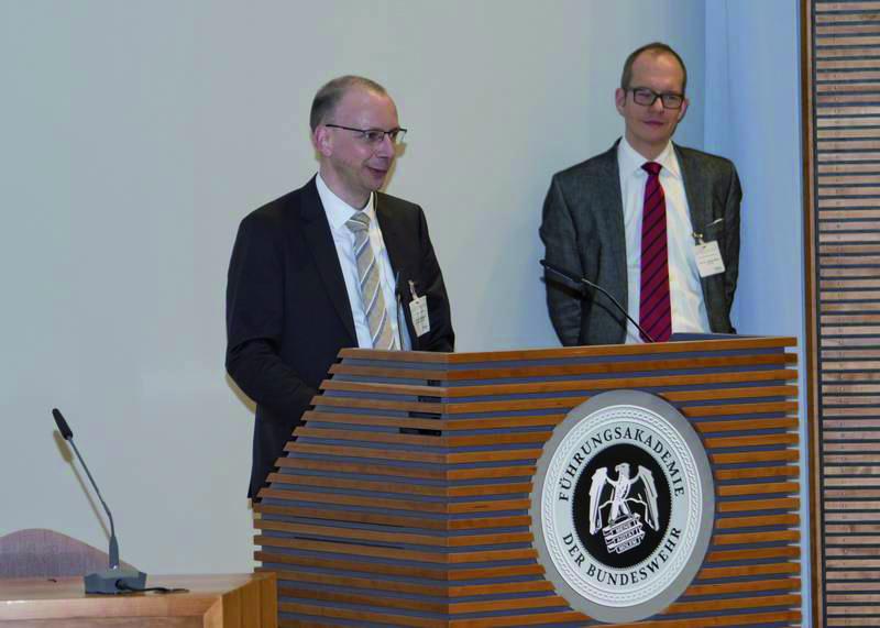 Dr. Jan Spitzner und Prof. Dr. Matthias Meyer eröffnen das Forum...