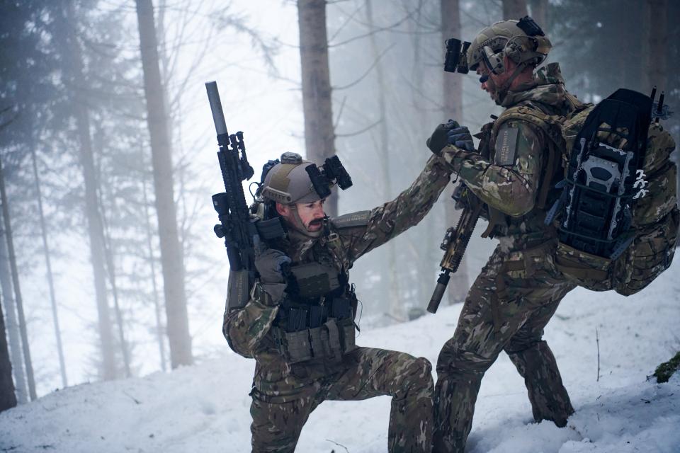 GORE-TEX Stretch Technologie für das Militär vereint thermischen Komfort mit...