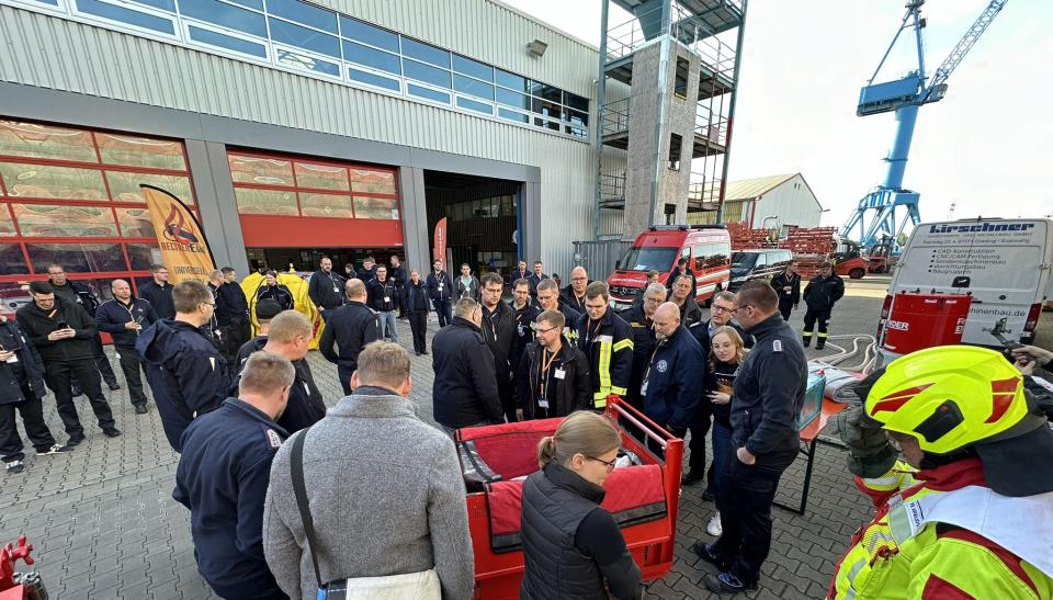 Auch praktische Vorführungen standen beim Seminar auf dem MEYER PORT4-Gelände...