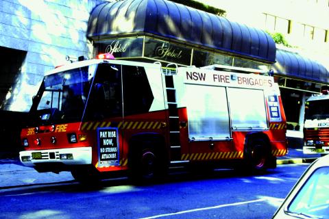 Der Firepac mit kurzem Radstand und kompakten Überhang in der Stadt Sidney.