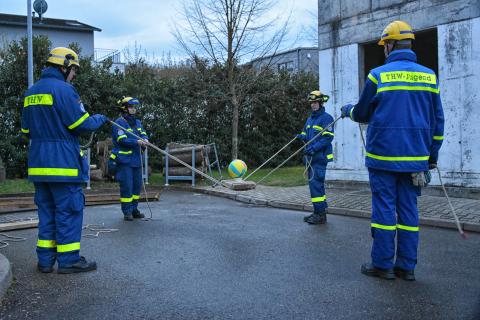 Die Teamfähigkeit der Jugendlichen wurde bei verschiedenen Workshops im...
