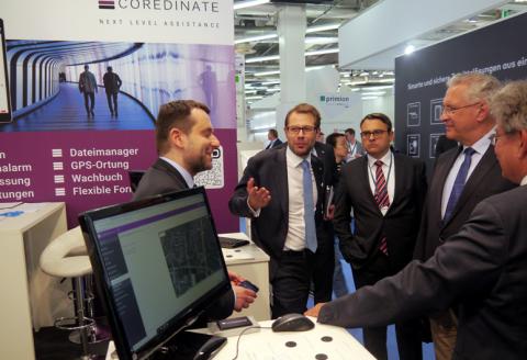 Auf der SicherheitsExpo können alte und neue Bekanntschaften getroffen werden.